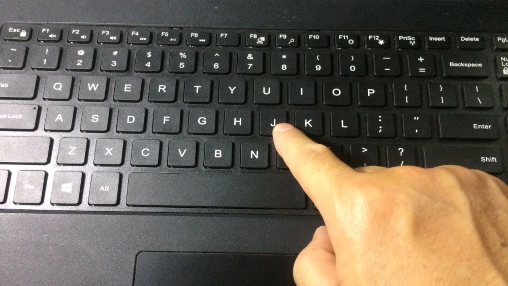 Làm chủ bàn phím laptop dễ hơn bạn nghĩ